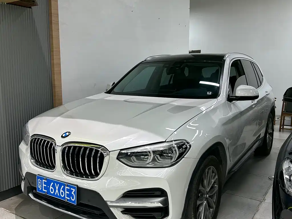 BMW X3 — миниатюра 3