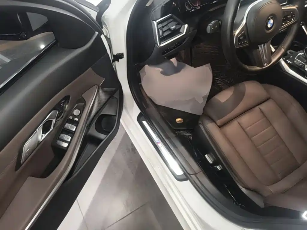 BMW 3 Series — миниатюра 16