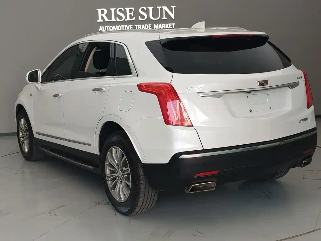 Cadillac XT5 — миниатюра 9
