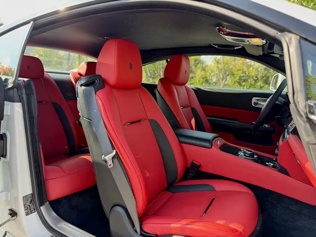 Rolls-Royce Wraith — миниатюра 17