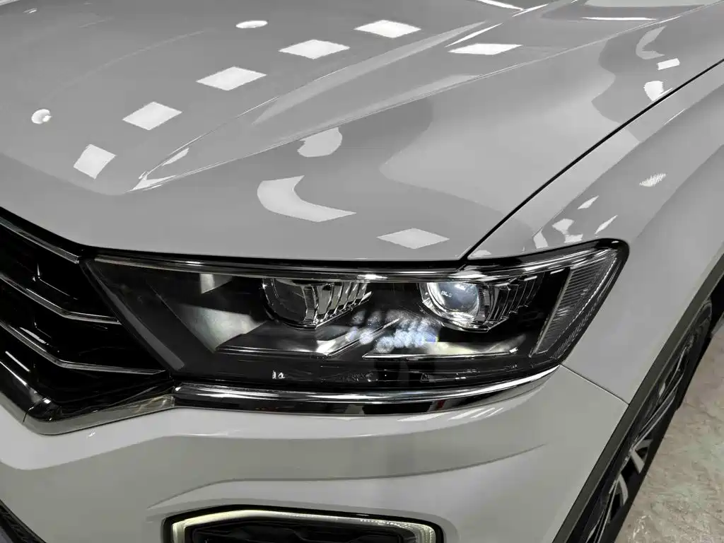 Volkswagen T-Roc — миниатюра 18