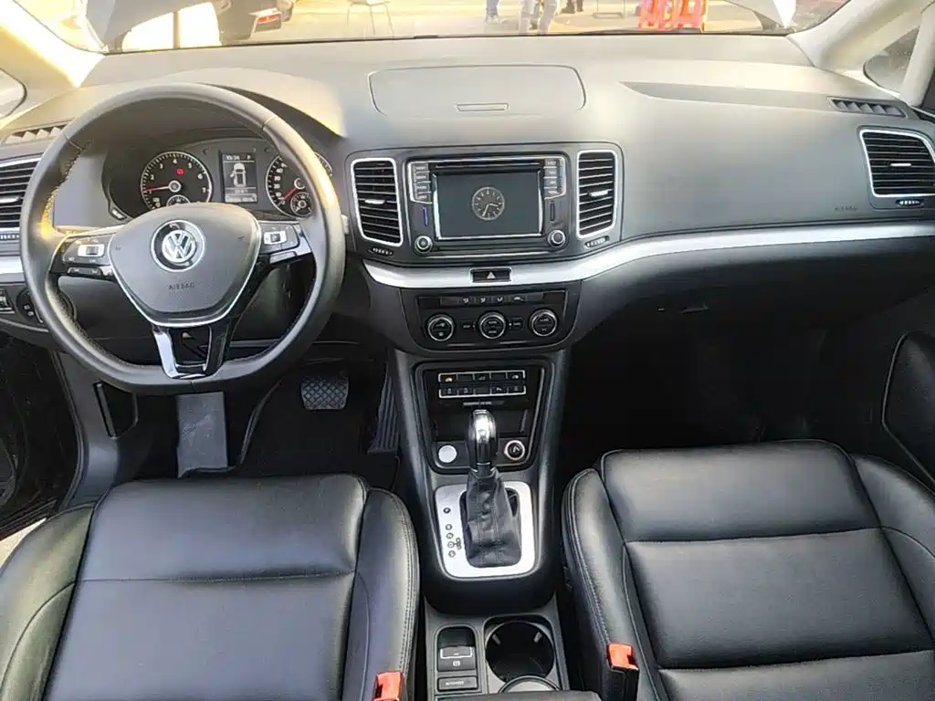 Volkswagen Sharan — миниатюра 14