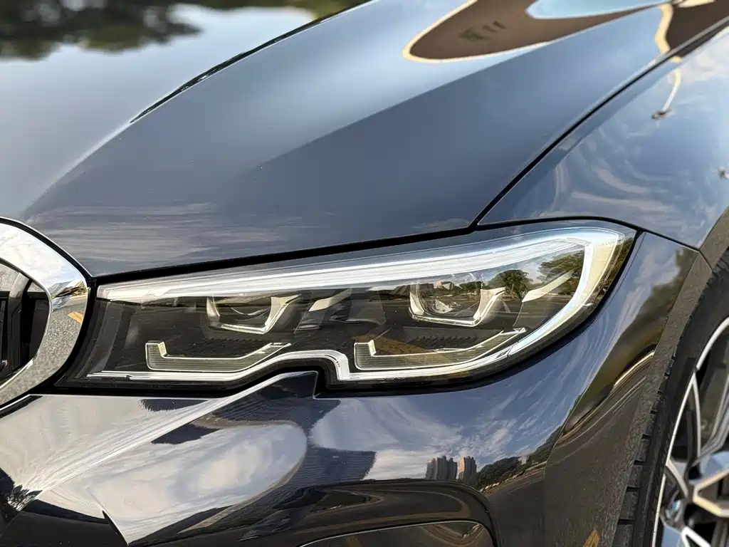BMW 3 Series — миниатюра 7
