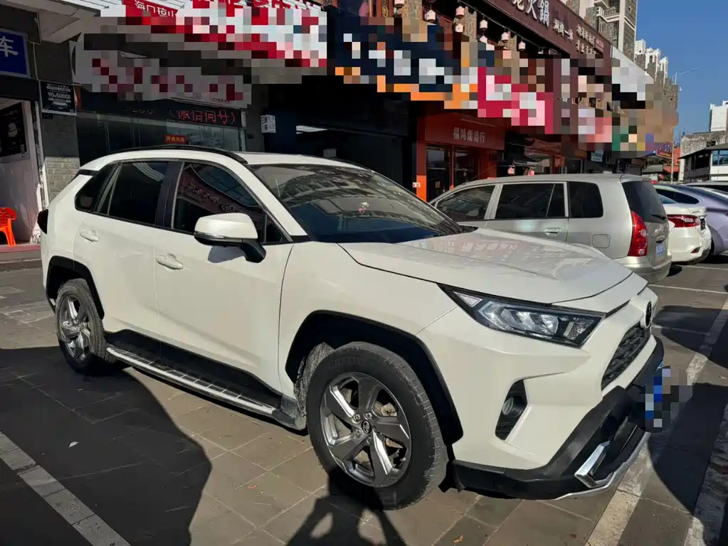 TOYOTA RAV4 RONGFANG