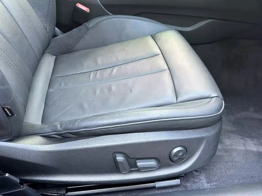 Audi A4L — миниатюра 29