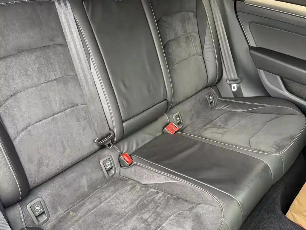 Volkswagen CC — миниатюра 10