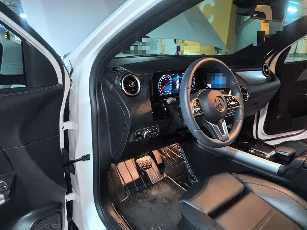 Mercedes-Benz GLA — миниатюра 14
