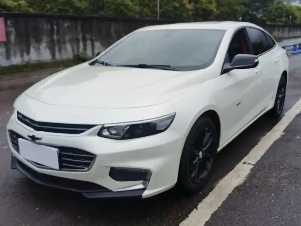Купить Chevrolet Malibu XL
