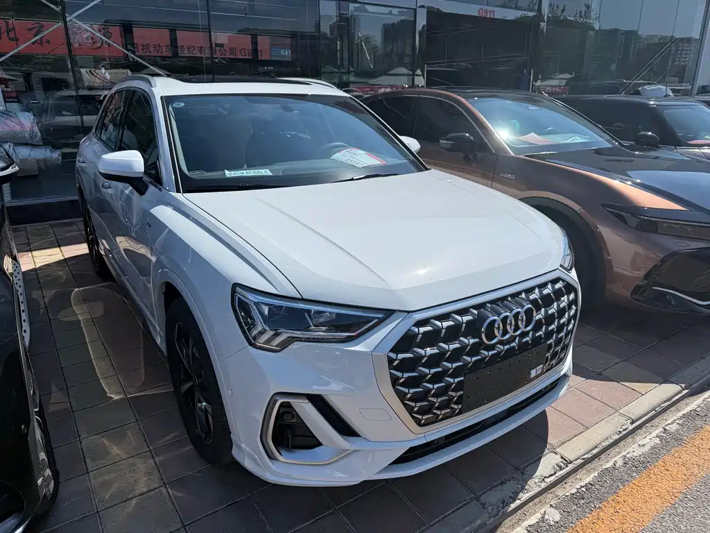 Audi Q3 2026 45 35TFSI Fashion