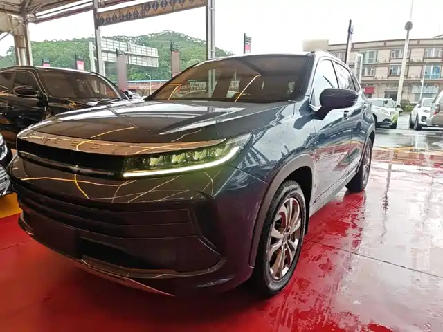 2021 EXEED LX