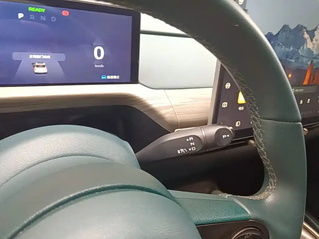 Baojun Yunduo — миниатюра 14