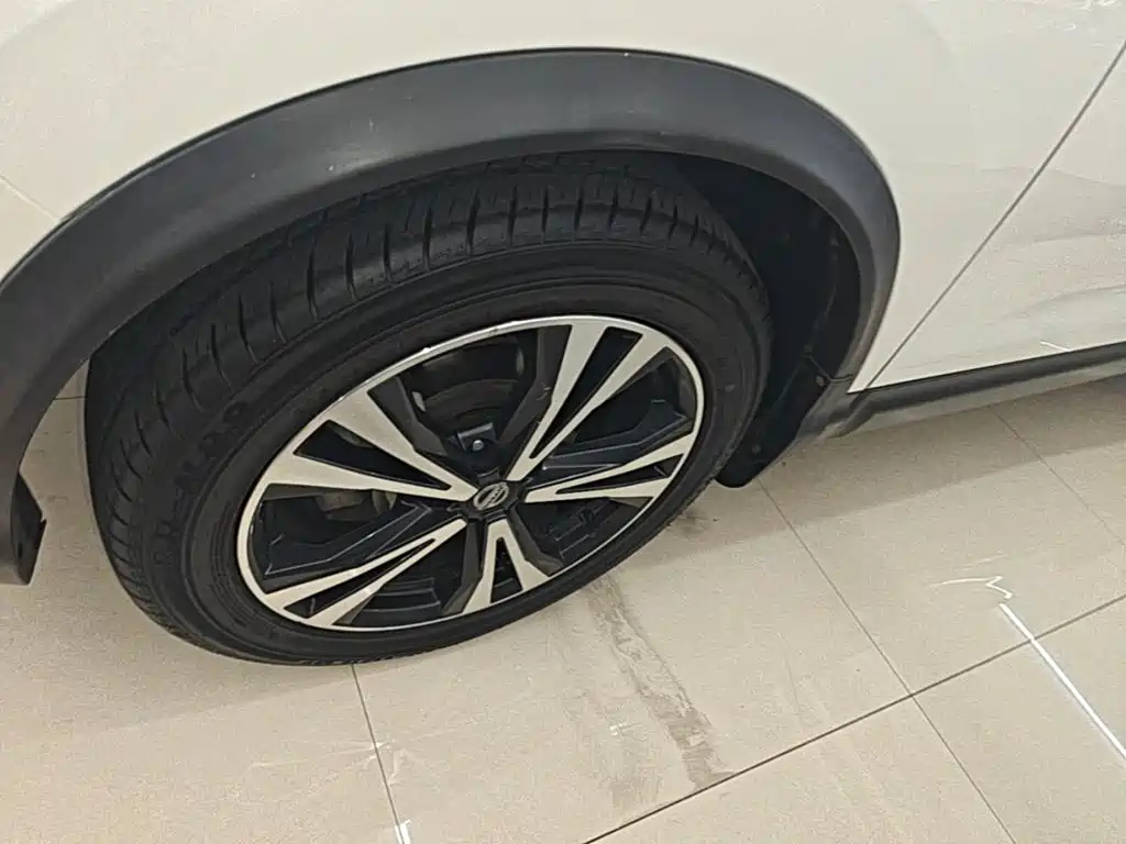 Nissan Qashqai — миниатюра 23