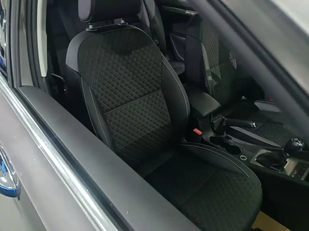 Skoda Octavia — миниатюра 25