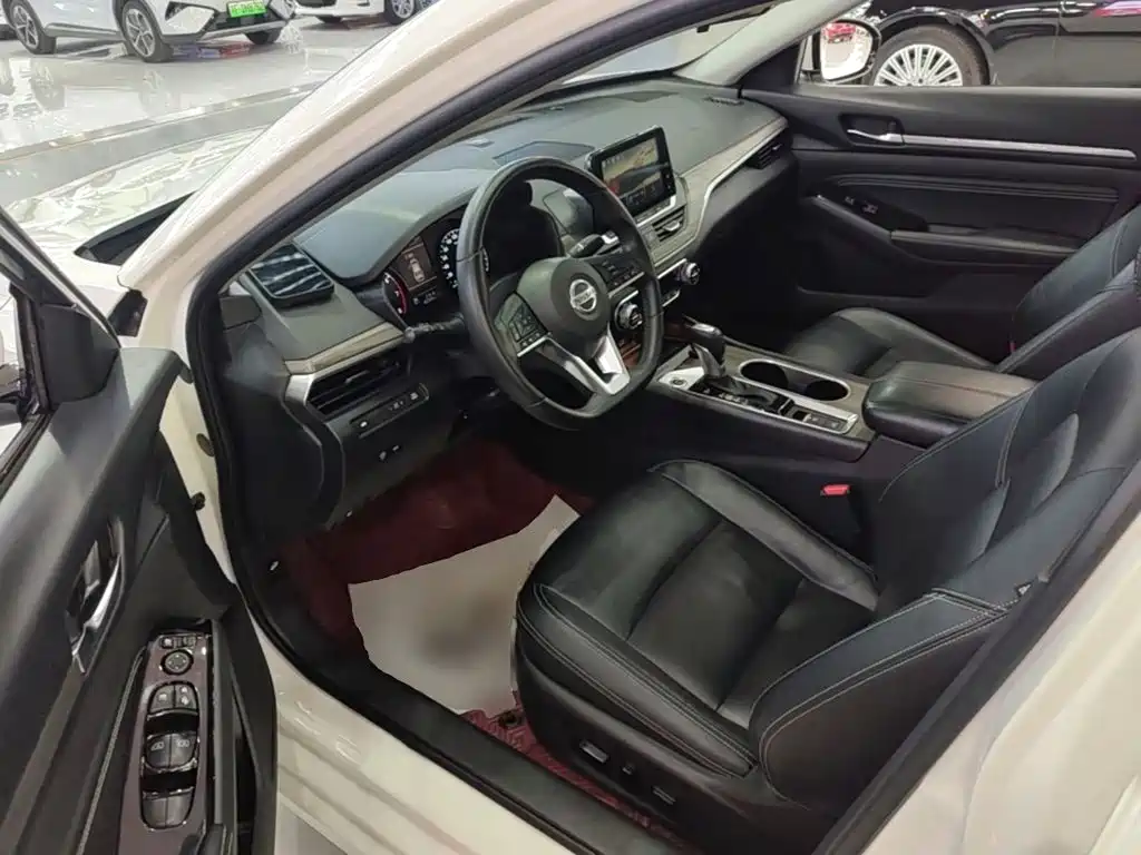 Nissan Teana — миниатюра 16