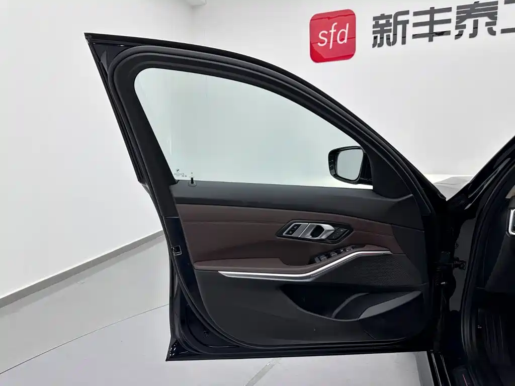 BMW i3 — миниатюра 8
