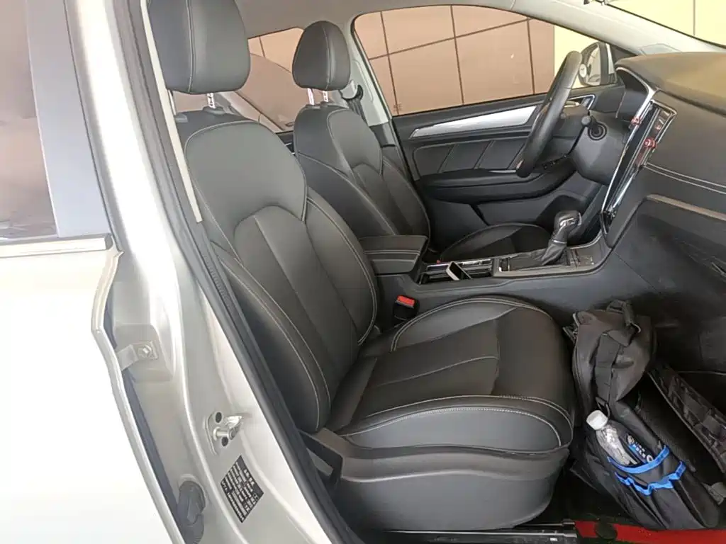 Roewe RX5 — миниатюра 25