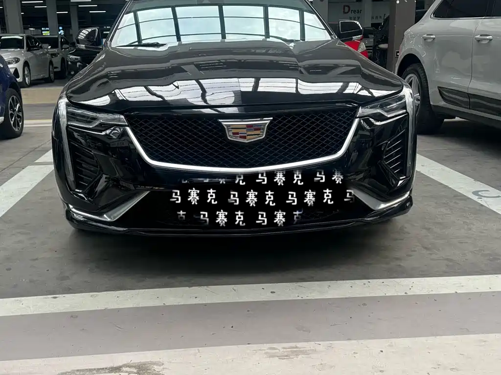 CADILLAC CT4