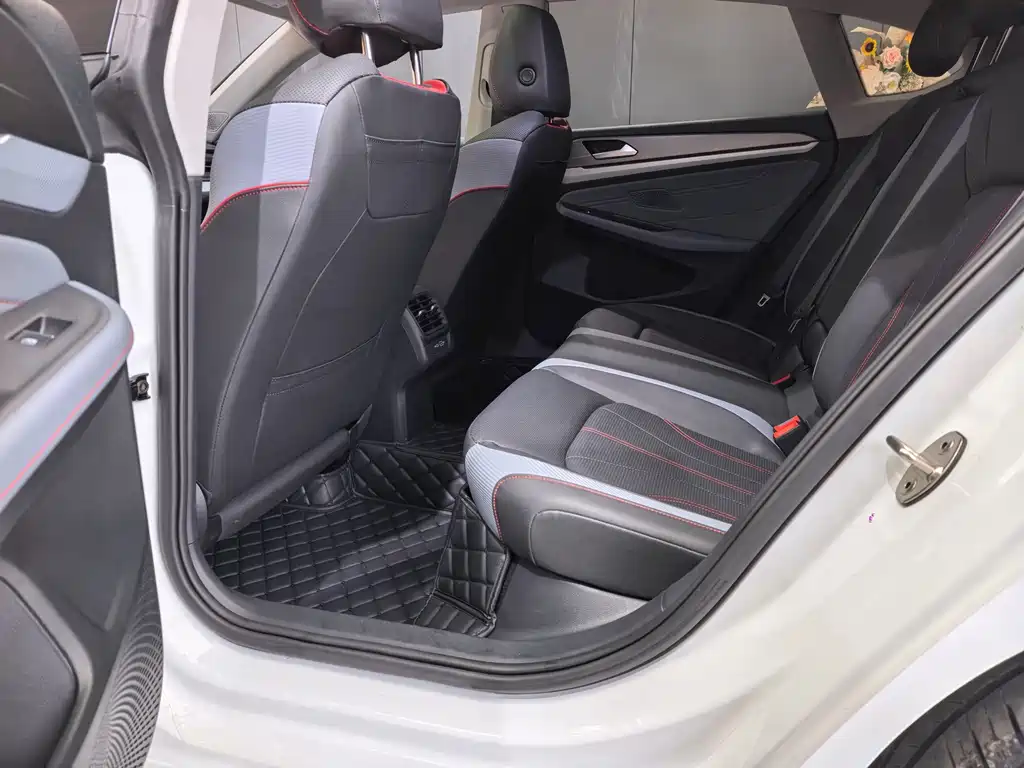 Volkswagen Lamando — миниатюра 5