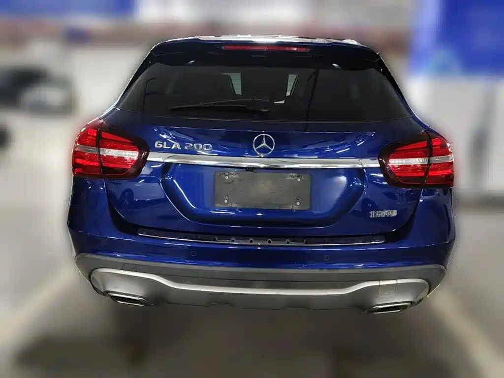 Mercedes-Benz GLA — миниатюра 8