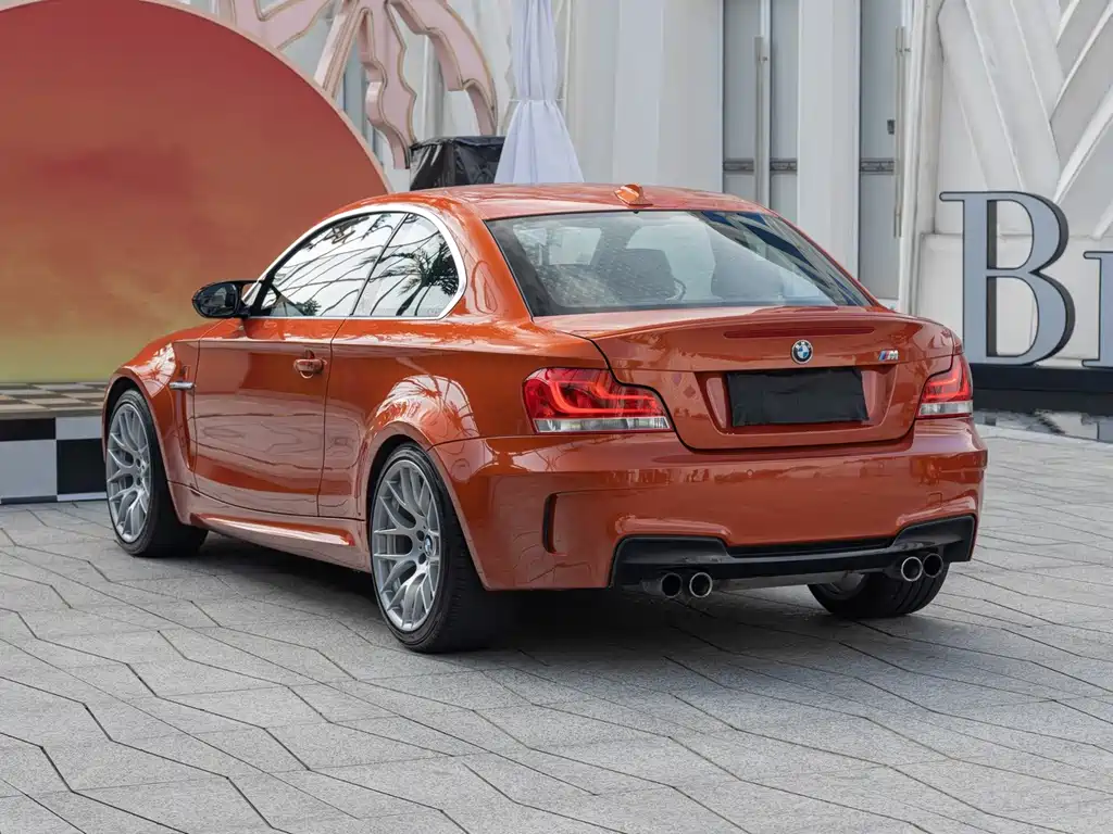 BMW 1 Series M — миниатюра 6