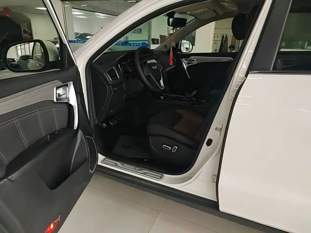 Geely Vision X6 — миниатюра 16