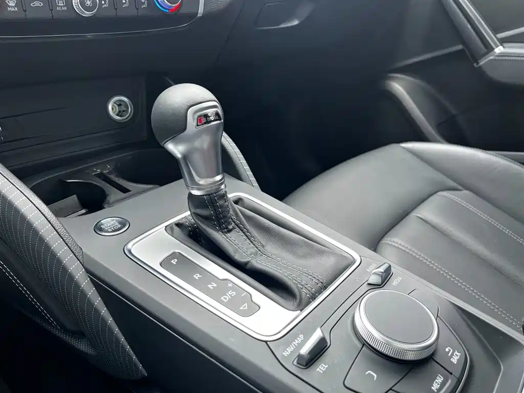 Audi Q2L — миниатюра 14