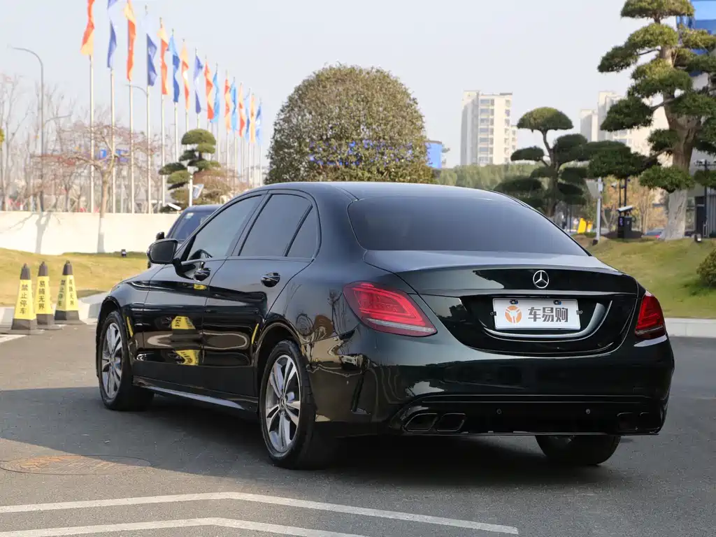 MERCEDES-BENZ C CLASS