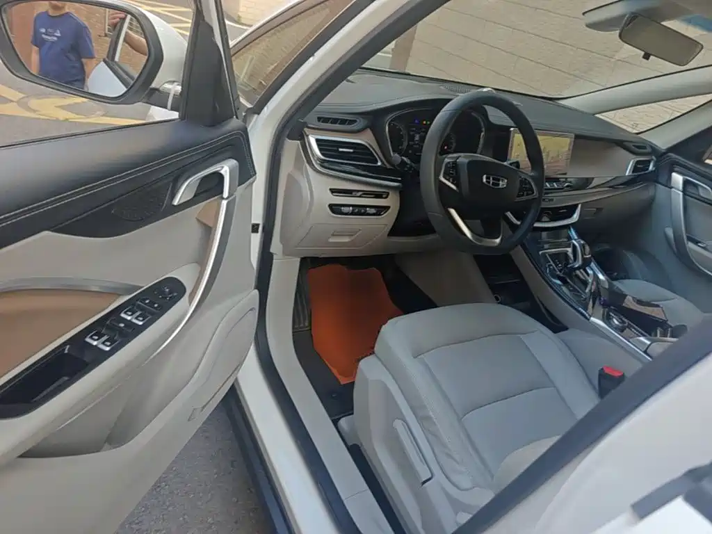 Geely Jia Ji — миниатюра 16