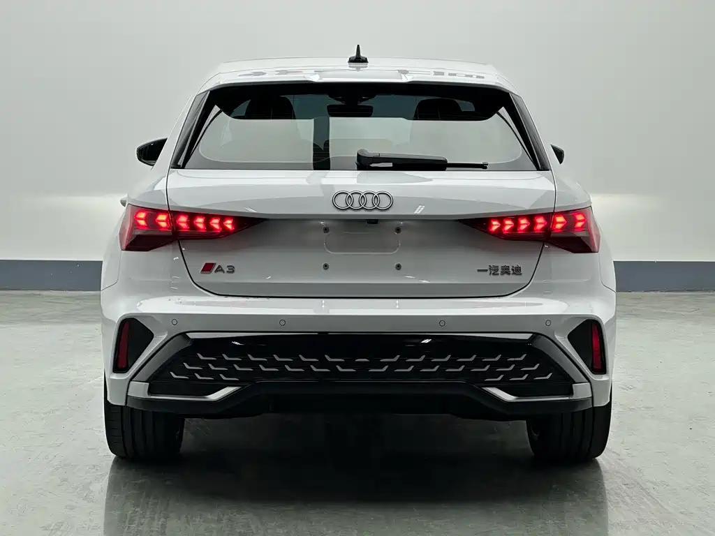 Audi A3 — миниатюра 5