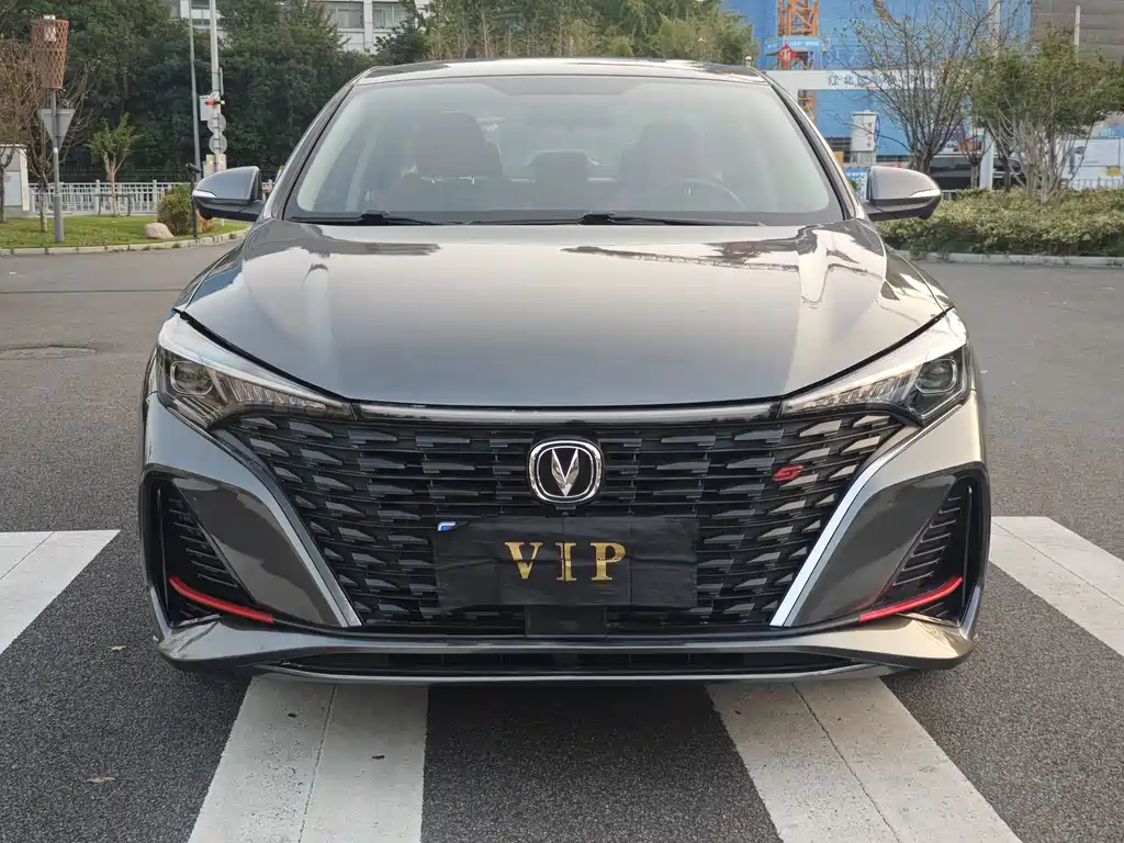 Changan Eado — миниатюра 2