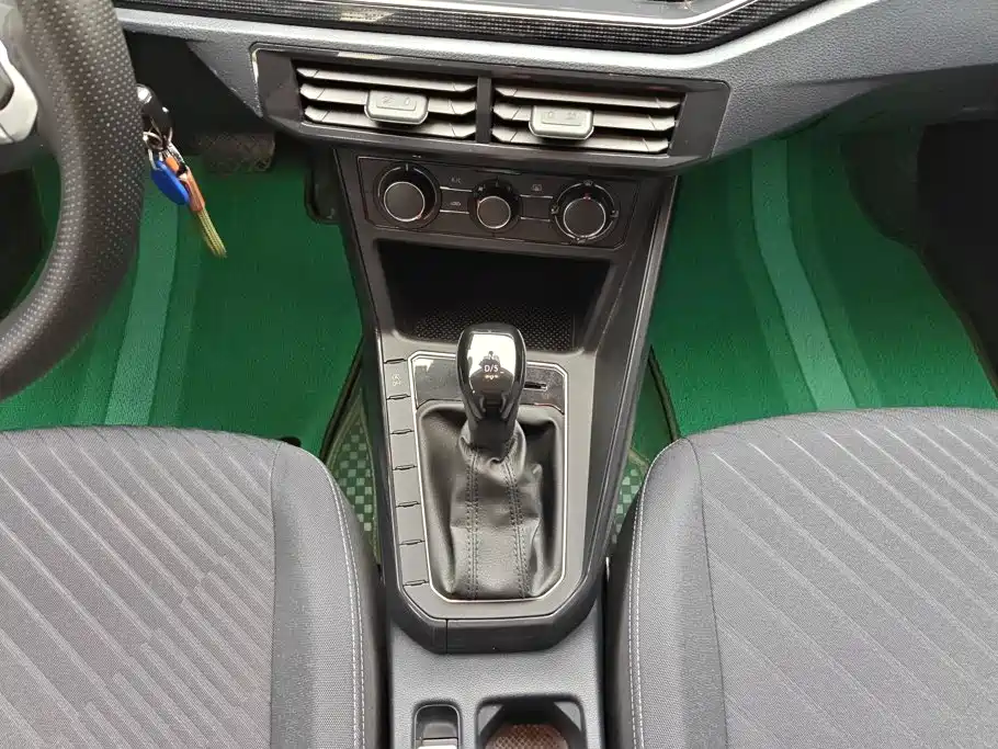 Volkswagen Lavida — миниатюра 16