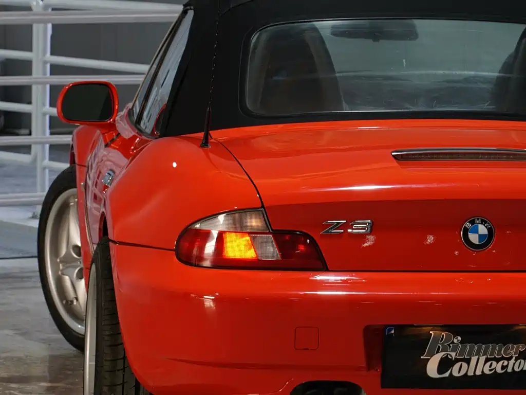 BMW Z3 2001 3.0L AT