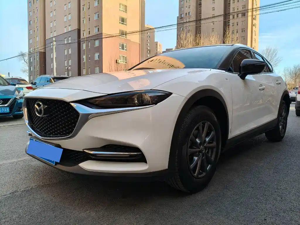 MAZDA CX 4