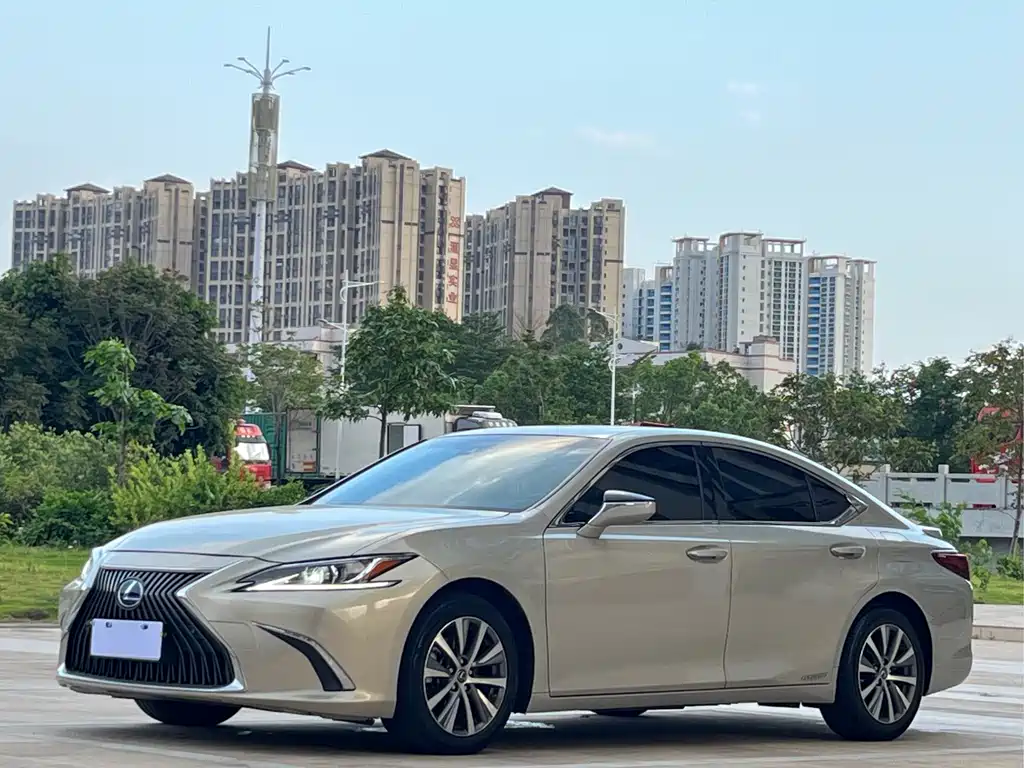Lexus ES — фотографии объявления, Фото 2