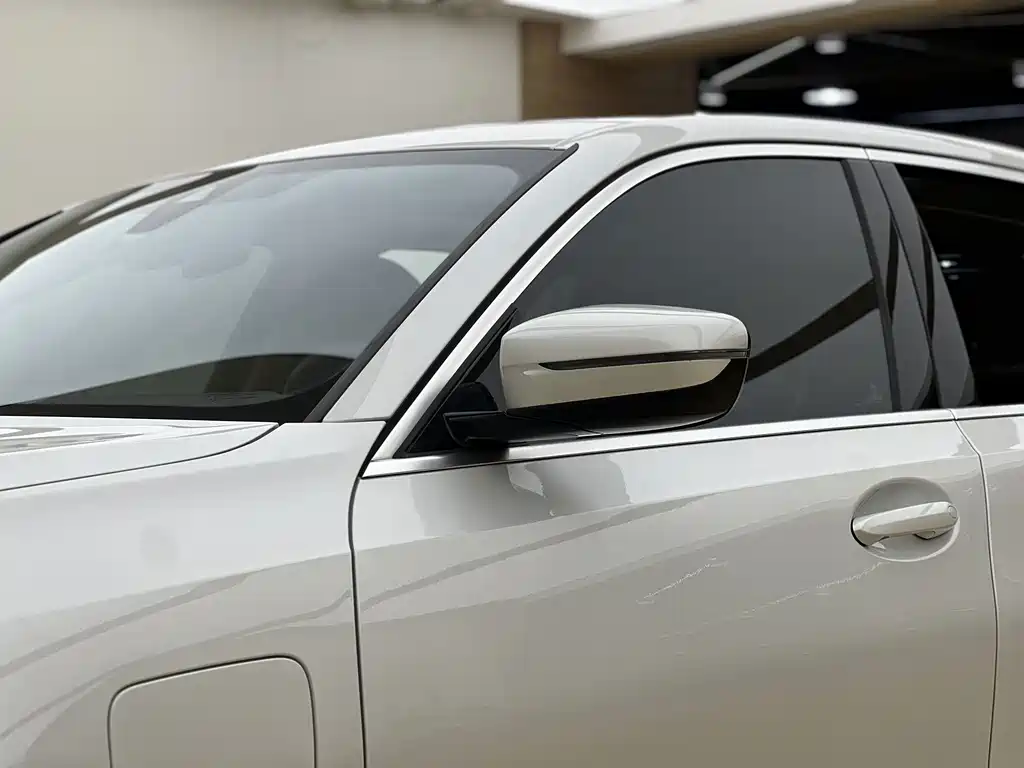 BMW i3 — миниатюра 17