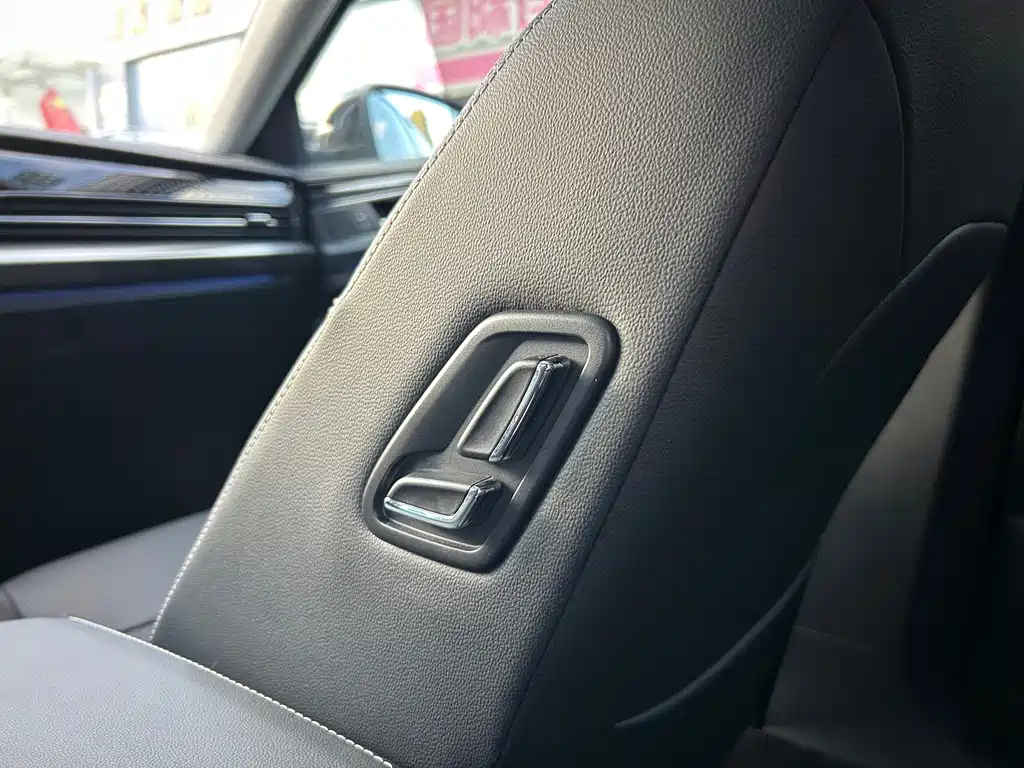 Volkswagen Passat — миниатюра 23