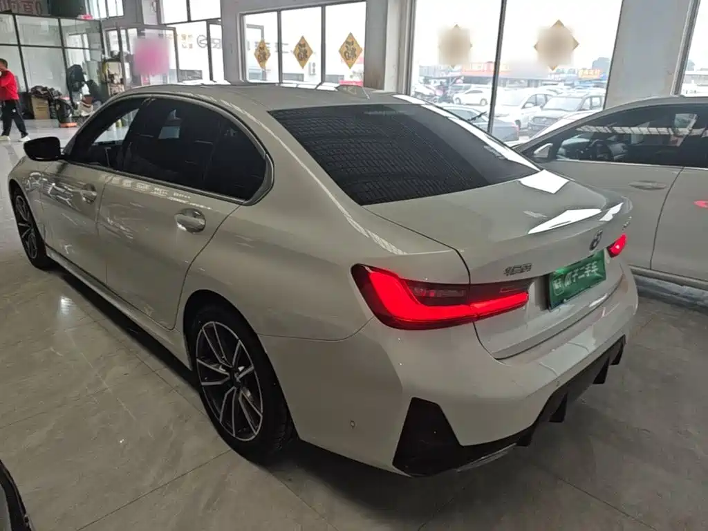 BMW 3 Series — миниатюра 5