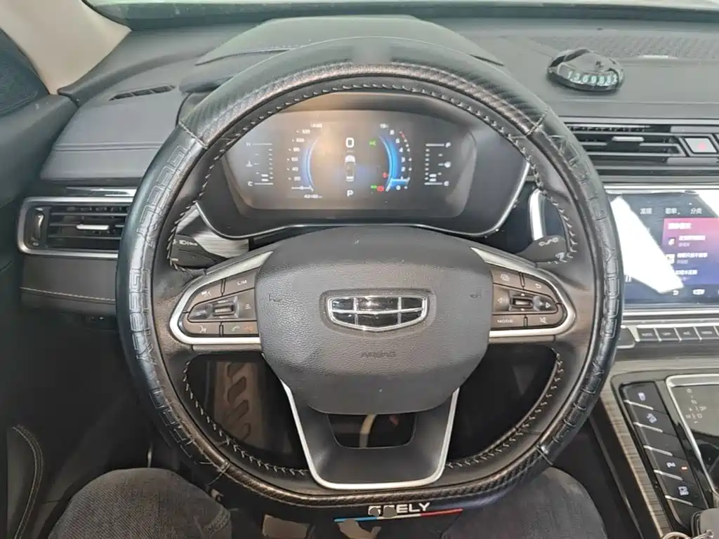 Geely Boyue — миниатюра 11