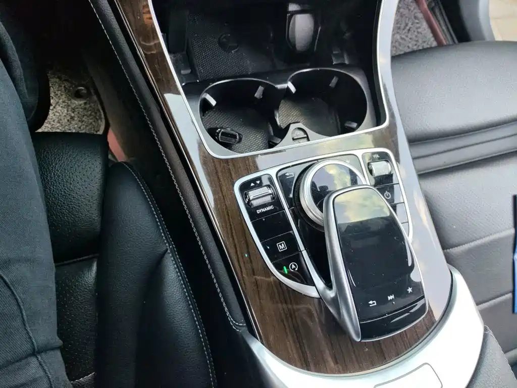Mercedes-Benz GLC — миниатюра 10