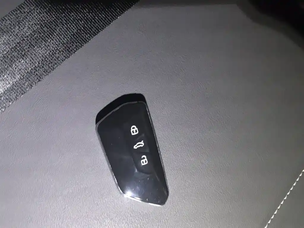 Volkswagen ID.4 X — миниатюра 9