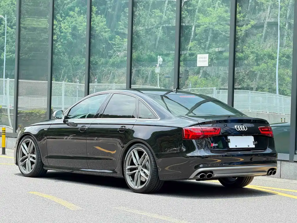 Audi S6 — миниатюра 6