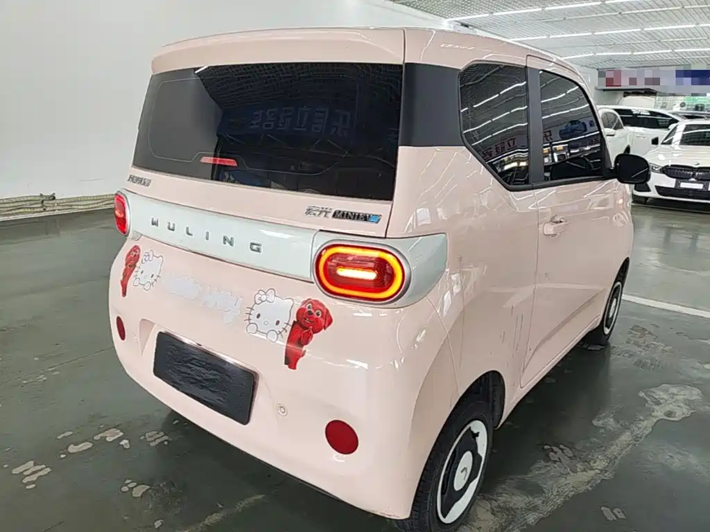 Wuling MINIEV — миниатюра 7