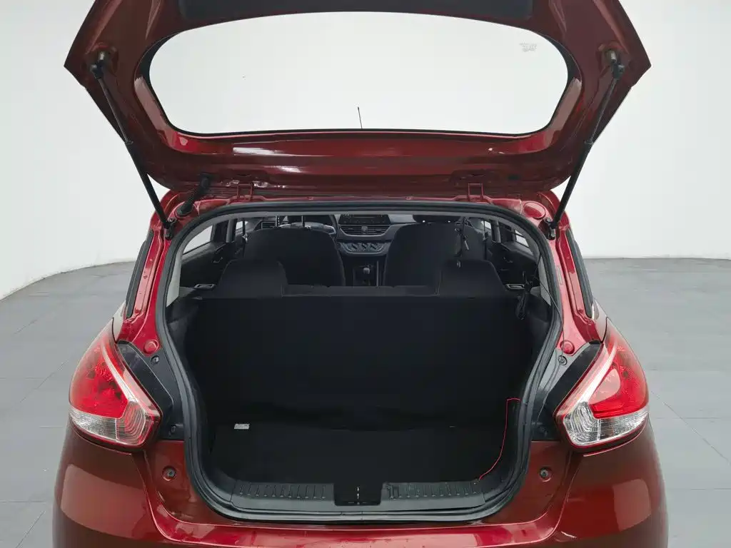 Baojun 310 — миниатюра 16