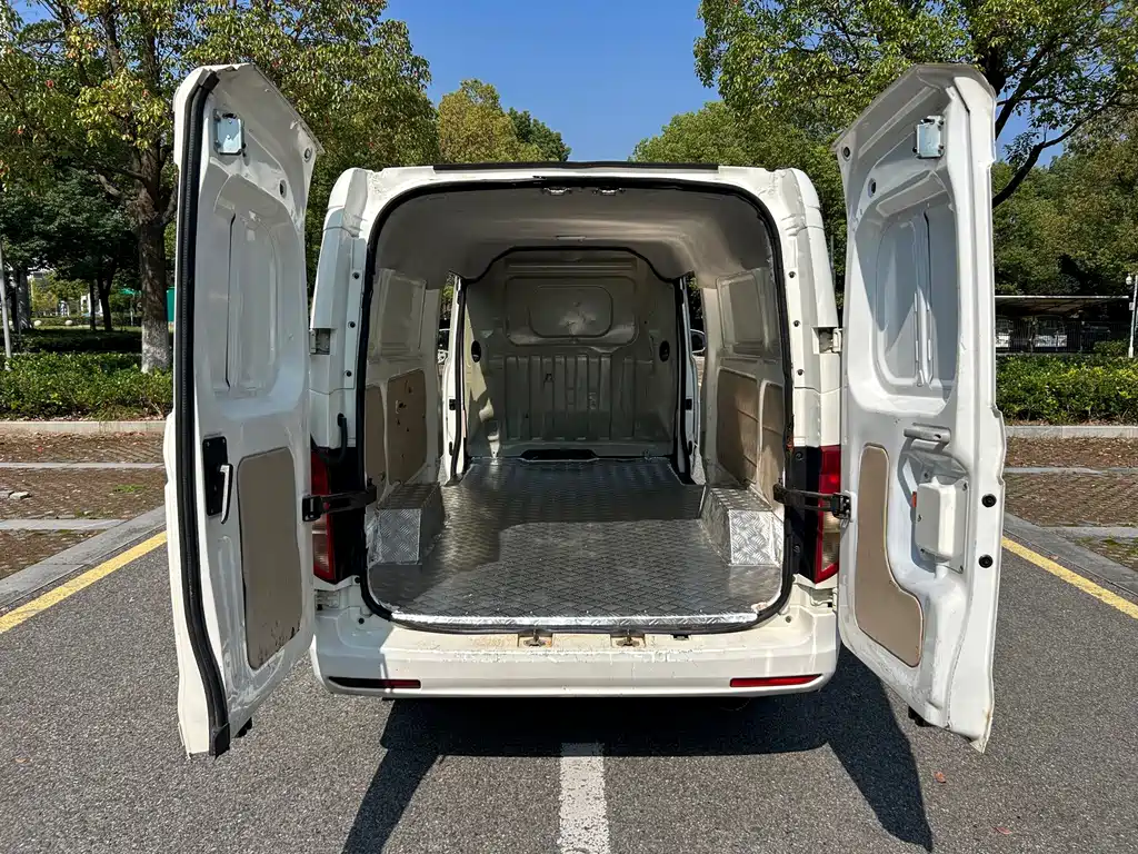 Kuayue Kuayue Star V7 EV — миниатюра 13