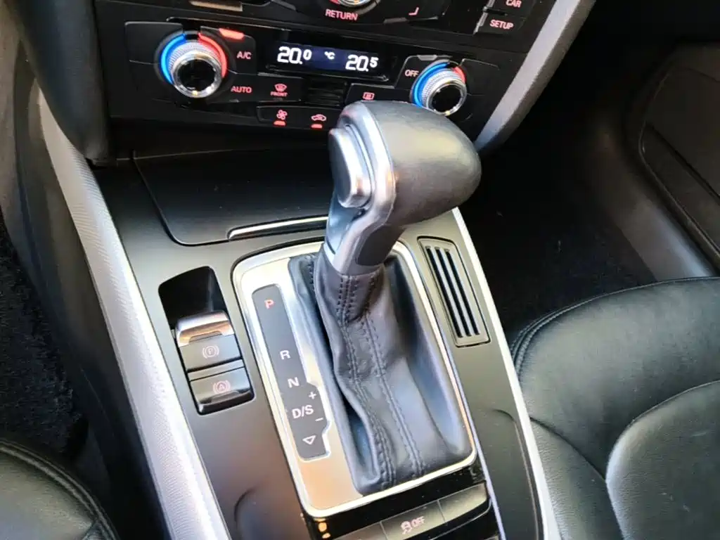 Audi A4L — миниатюра 14
