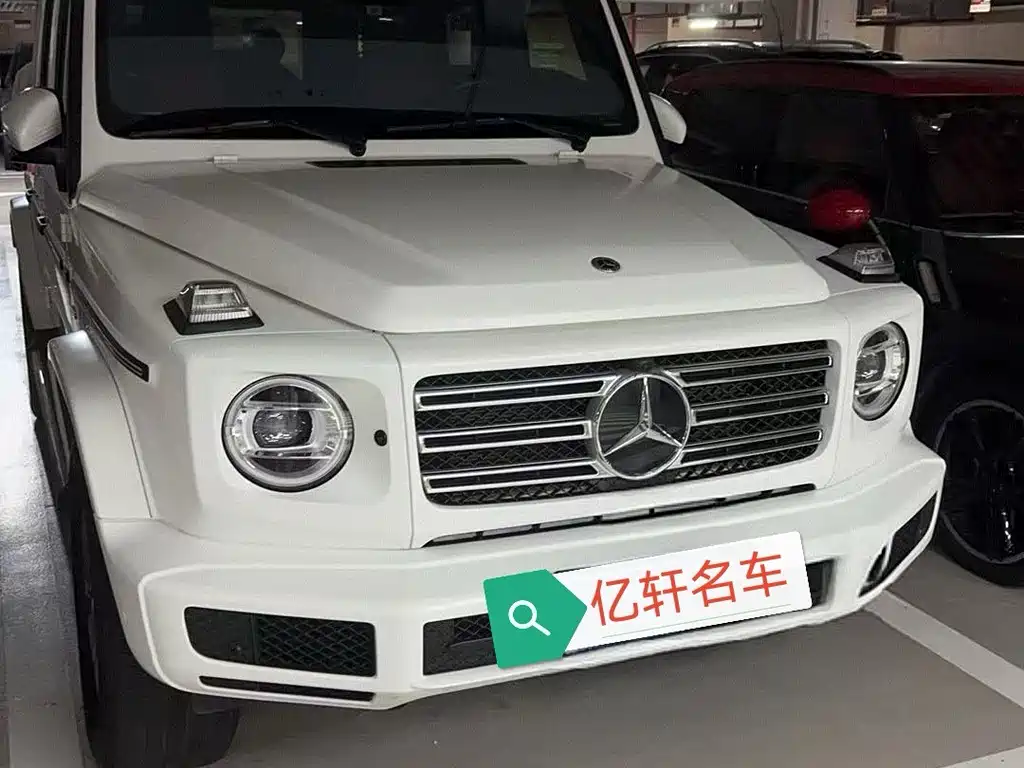 Mercedes-Benz G-Class 2024