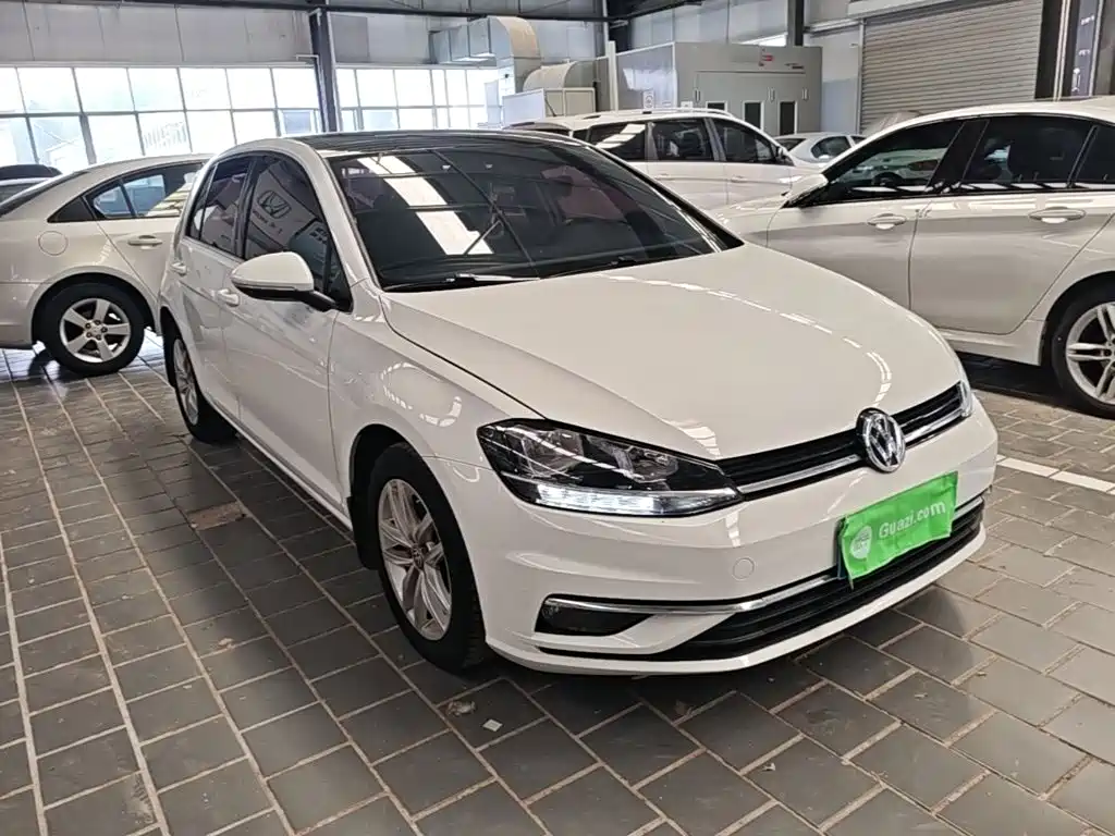 Volkswagen Golf — миниатюра 4