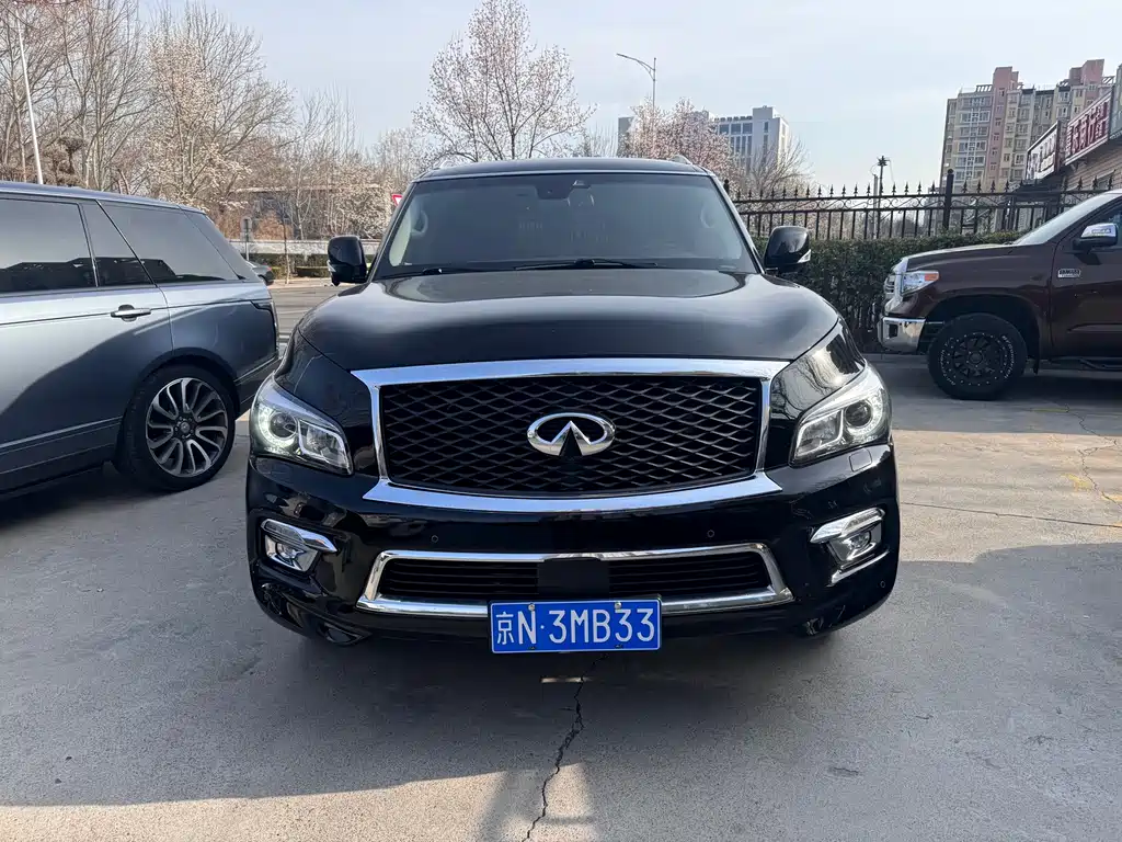 INFINITI QX80