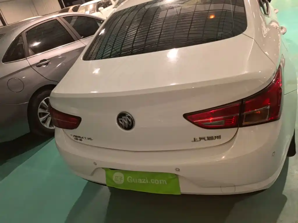 Buick Verano — миниатюра 6