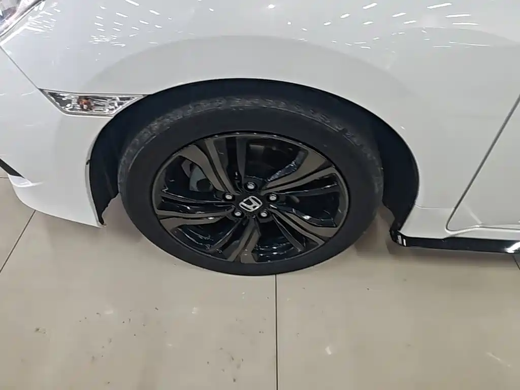 Honda Civic — миниатюра 22